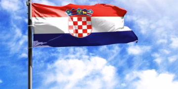 ZAGREB: U hrvatskom Saboru dvojici poslanika smanjena plata zbog izostanka sa sednice