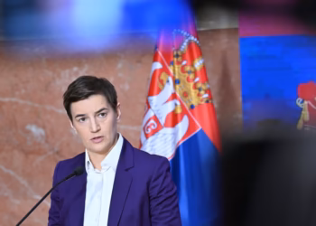 BRNABIĆEVA NAJAVLJUJE VAŽNE RAZGOVORE: Vučić otvara dijalog o sudbini države i predstojećim izborima