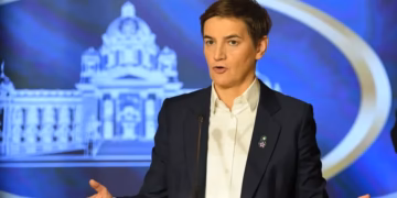 STRAH OD NARODA: Brnabić oštro po opoziciji – tražili pad Vlade, a sada beže od izbora