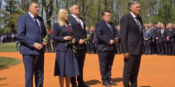 DODIK OČITAO LEKCIJU EVROPI: Ambasadori EU bojkotuju žrtve Jasenovca, ali istinu ne mogu da sahrane