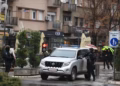 REPRESIJA NA KOSMETU: Specijalci u Zubinom Potoku priveli maloletnika zbog natpisa Četnici sever