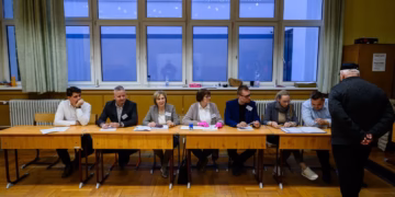 MAĐARSKA: Istorijski odziv birača i Orbanova poruka pobede