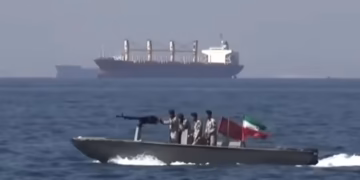 SVET NA IVICI SUKOBA: Iran preti Americi nezapamćenom akcijom, Tramp ne ukida blokadu dok traje nuklearni spor