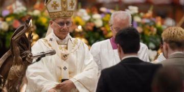 PORUKA IZ VATIKANA: Papa Lav XIV pozvao svet da se probudi pred užasima rata