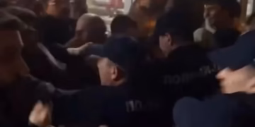 ZAPISNIK SA MEDICINE: Policija zakonito razbila opsadu – blokaderi pružali žestok otpor, oštećena imovina fakulteta
