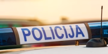 HRVATSKA: Uhapšeno više osoba u akciji USKOK-a, sumnja na poresku prevaru tešku oko pet miliona evra
