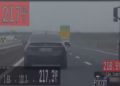 ASTON MARTINOM 243 NA SAT: Presretač zaustavio bahatog vozača kod Surčina – Kazna za nasilničku vožnju