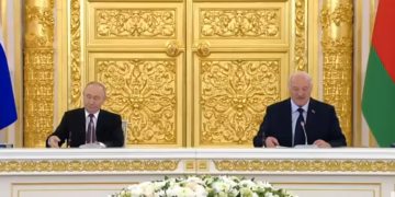 ZAGRLJAJ MOSKVE I MINSKA: Putin čestitao Lukašenku Dan jedinstva naroda Rusije i Belorusije