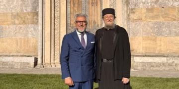 EULEKS U VISOKIM DEČANIMA: Barbano i otac Sava o pravnoj zaštiti srpskih svetinja
