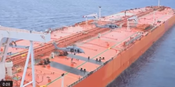 POMORSKI DESANT U INDOPACIFIKU: Amerikanci zaplenili iranski brod M/T Tifani – Kraj za „flotu u senci