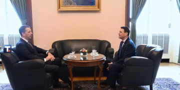SENZACIJA IZ PRAGA: Češki ministar objavio da je Priština priznata pod pritiskom Olbrajtove