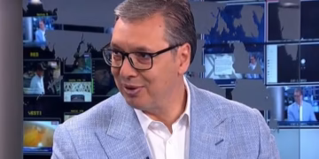 VUČIĆ NA TV PINK: Srbija šampion rasta u Evropi, u Kinu idem po fabriku robota
