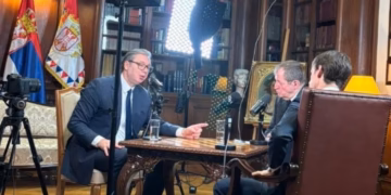 VUČIĆ OČI U OČI SA KEMBELOM: Mi imamo principe, za razliku od vas, Alistere