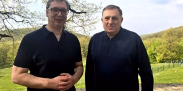 STRATEŠKI DOGOVOR U TIŠINI: Vučić i Dodik pretresli ključna pitanja pre odlaska u Donju Gradinu