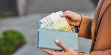 Novčana pomoć za trudnice i roditelje prvog deteta u Subotici: Nove mere podrške porodicama