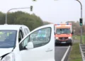 Težak udes kod Mrkonjić Grada: Sudar kamiona i autobusa, jedna osoba poginula, deset povređeno