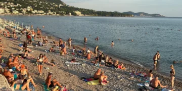 Crna Gora: Visoke kazne za neprikladno oblačenje van plaža
