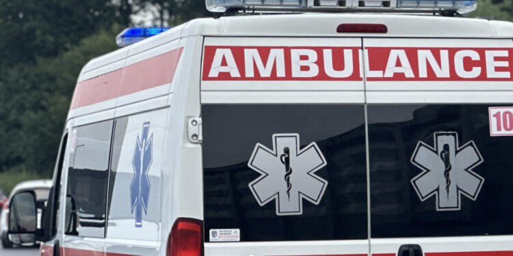 Muškarac pronađen bez znakova života u vozilu u Novom Sadu: Lekari potvrdili smrt
