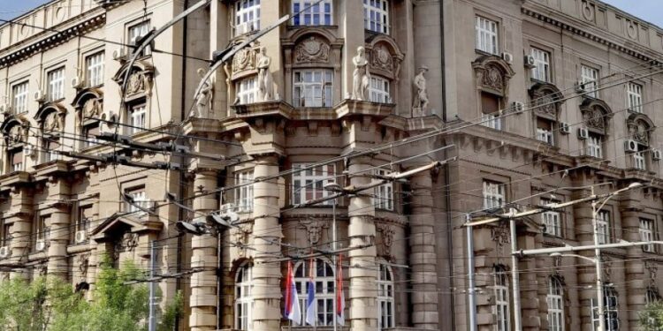 Bespovratna sredstva: Ko su korisnici i kako doći do finansijske podrške?