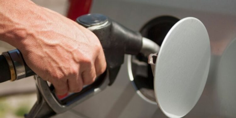 Upozorenje na nova prevara na benzinskim pumpama: Kako se zaštititi