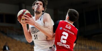 Boban Marjanović i Luka Dončić: Incident na utakmici i trenutak smirivanja navijača
