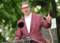 Uporedna analiza: Predsednik Aleksandar Vučić pre 20 godina i danas