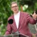 Uporedna analiza: Predsednik Aleksandar Vučić pre 20 godina i danas