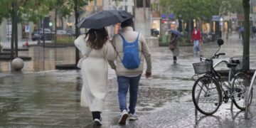 RHMZ upozorava na nagle vremenske promene: Kiša i grmljavina potiskuju sunčano vreme