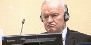 Zdravstveno stanje generala Ratka Mladića i dalje kritično, potvrđuje Darko Mladić