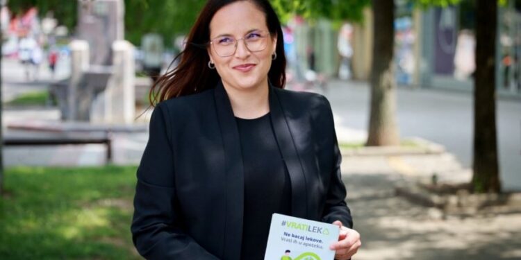 Pavkov najavila pilot projekat za upravljanje farmaceutskim otpadom: Vratite lekove u apoteku umesto da ih bacate
