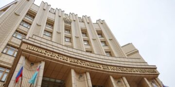 Ministarstvo inostranih poslova Rusije: Četiri osobe poginule u napadu na koledž u Starobeljsku