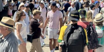 Festival na Rolanu Garosu: Kako se učesnici bore protiv vrućine uz pivo, sladoled i šampanjac