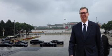 Si obezbedio luksuzni automobil za Vučića: Detalji i karakteristike vozila