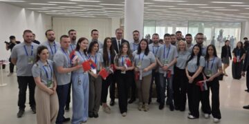 Vučić se sastao s talentovanim mladima Srbije u Kini: Razgovor o robotici i inovacijama