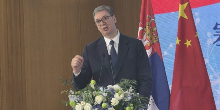 Vučić najavio investicije u Srbiji u iznosu od 953 miliona evra