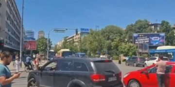 Protest protiv blokada u Novom Sadu: Pogačar i Bogosavljević među ključnim učesnicima