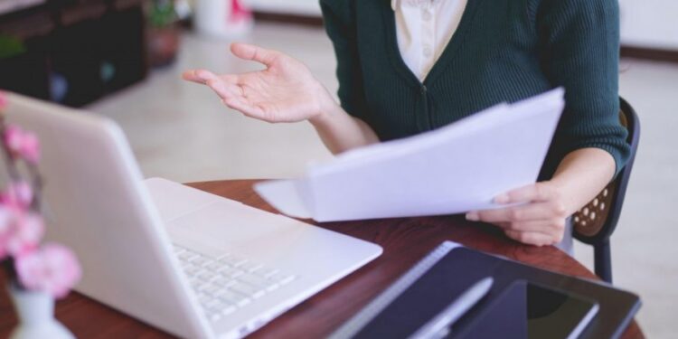Žena 20 godina primala platu bez obavljanja radnih zadatka u javnom sektoru