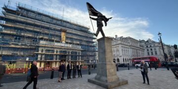London se probudio uz novo Banksijevo delo: Šta poručuje ovaj put?