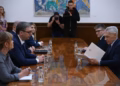 ČESTITKA PUTINU ZA DAN POBEDE: Vučić se sastao sa ambasadorom Bocan-Harčenkom