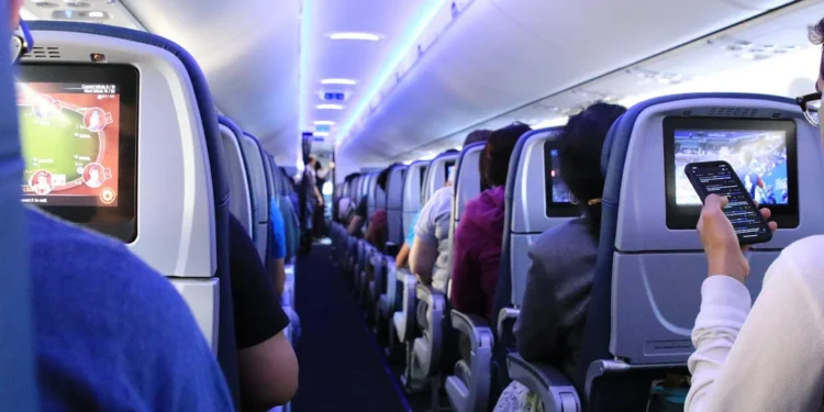 Incident u vazduhu: Stjuardesa povređena prilikom turbulence u avionu na letu iznad Balkana