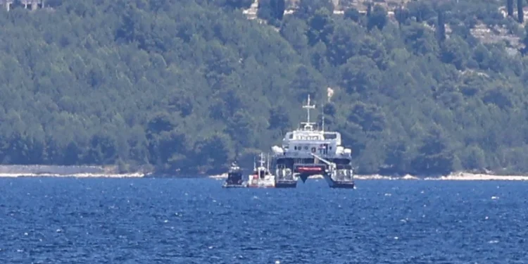 Katamaran sa 118 putnika se sudario sa jedrilicom na Jadranu: Troje poginulih u nesreći