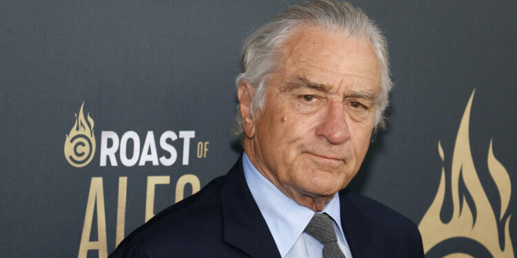 De Niro na pozornici pozvao Trampa na tišinu: "Začepi!" – VIDEO
