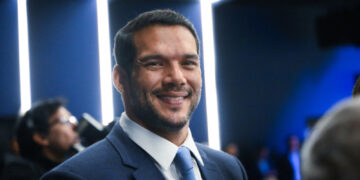 Samir Šaud zatečen u društvu ljubavnice: Detalji i reakcije