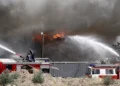 „U Mostaru zabeležen požar: Stanovništvu naređeno da ne izlazi iz domova zbog gustog dima (VIDEO)“