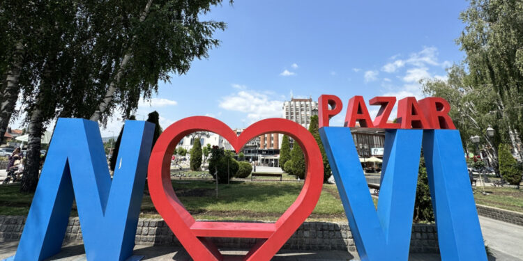 Novi Pazar prepoznat kao jedan od najboljih u Srbiji: Gradska uprava osvojila nagradu za efikasnost