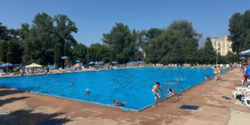 “Početak kupališne sezone u Čačku: Leto se vratilo u grad”