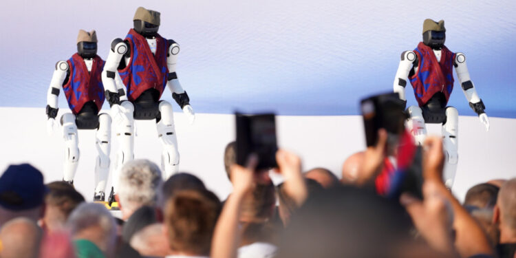 Roboti se predstavljaju na manifestaciji „Prestonica kulture“ u Leskovcu