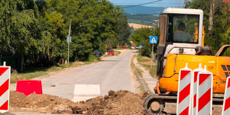 Požar izazvan oštećenjem gasovodne cevi u Konjevićima, povređena osoba