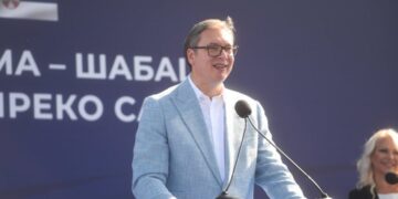 Razlozi za lažne tvrdnje o Vučiću i sukobu sa narodom: Analiza političke strategije