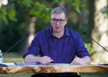Uloga dezinformacija o zvučnom topu u oblikovanju imidža Aleksandra Vučića